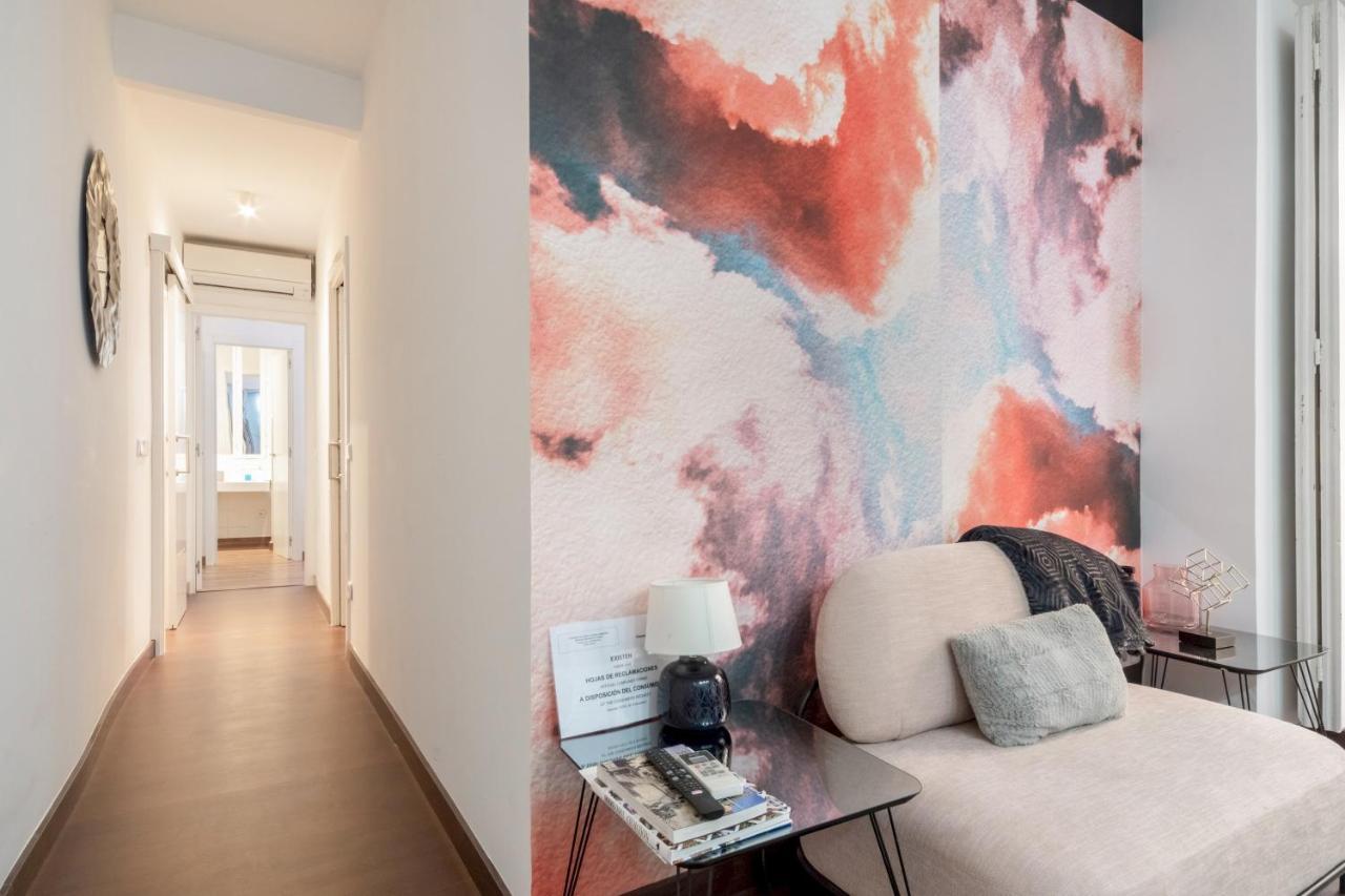 2 Bedrooms 2 Bathrooms Furnished - Malasana - Bright Stylish - Mintystay Мадрид Екстериор снимка
